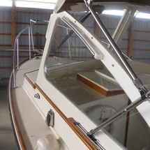 Dyer 29 bass boat