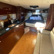 Sea Ray 350 Sundancer