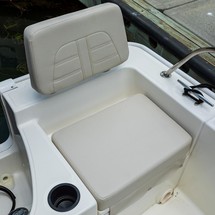 Boston Whaler 190 Montauk