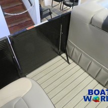 Princecraft Quorum 23 XT