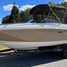 Sea Ray 250 SDX