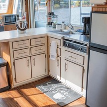 Nautibuoy sport and voyager series platforms