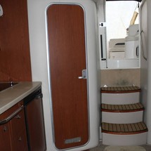 Chaparral 330 Signature