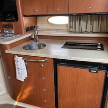 Chaparral 330 Signature