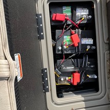 Sun Tracker Fishin Barge 22 DLX