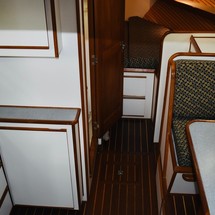 Broward 80 pilot house