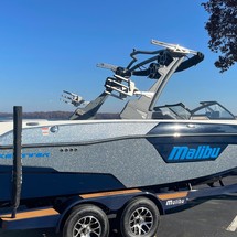 Malibu Wakesetter 23 LSV