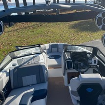 Malibu Wakesetter 23 LSV