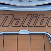 Malibu Wakesetter 23 LSV