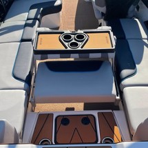 Malibu Wakesetter 23 LSV