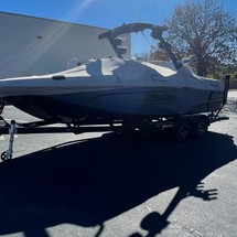 Malibu Wakesetter 23 LSV