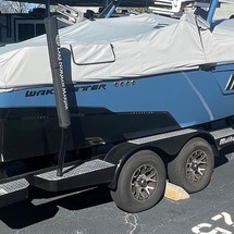 Malibu Wakesetter 23 LSV