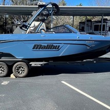 Malibu Wakesetter 23 LSV