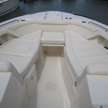 Grady-White Freedom 335