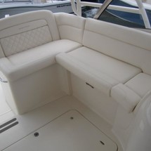 Grady-White Freedom 335