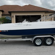 Hurricane 201 sundeck sport