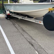 Hewes 16.9 redfisher