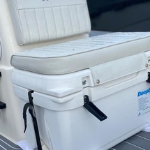 Hewes 16.9 redfisher