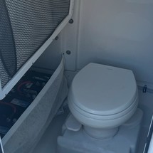 Sea Ray hunt ultra 211
