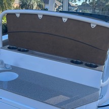 Sea Ray hunt ultra 211