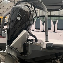 Axopar 28 T-Top