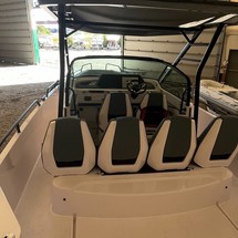 Axopar 28 T-Top