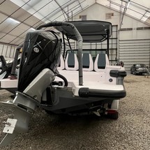 Axopar 28 T-Top