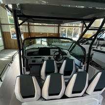 Axopar 28 T-Top