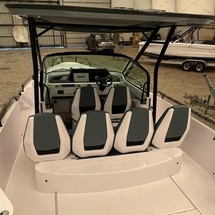 Axopar 28 T-Top