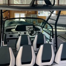 Axopar 28 T-Top