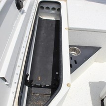 Ranger boats 2400 bay