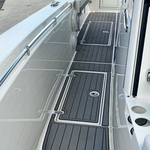 Cobia 217 center console