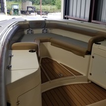 Scout Boats 320 LXF