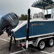 Angler Pro Boats 2900 center console