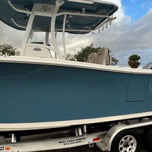 Angler Pro Boats 2900 center console