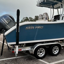 Angler Pro Boats 2900 center console