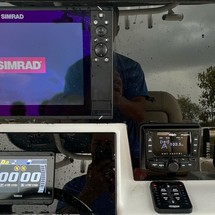 Angler Pro Boats 2900 center console