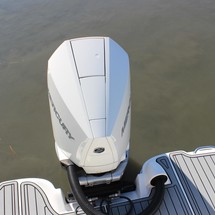 Sea Ray SDX 270 OB