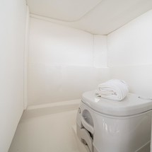 Sea Ray SPX 230