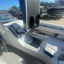 Crownline E 255 Surf