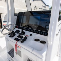 Sea Ray hunt ultra 211