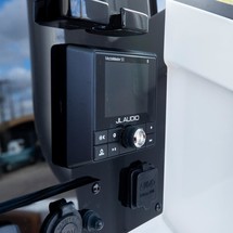 Sea Ray hunt ultra 211