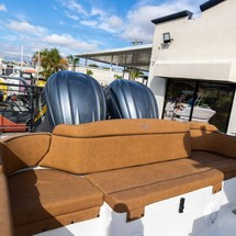 Sea Ray hunt ultra 211