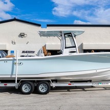 Sea Ray hunt ultra 211