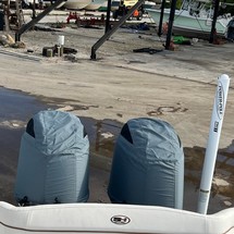 Sea Ray hunt ultra 211