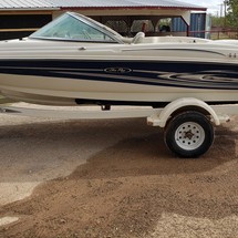Sea ray 260 bow rider select