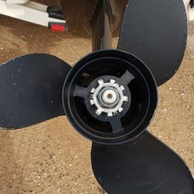 Sea ray 260 bow rider select