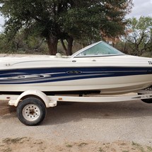 Sea ray 260 bow rider select