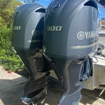 Parker 2801 Center Console