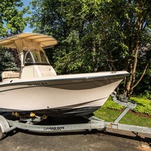 Grady-White Fisherman 209